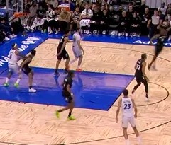 卡因三分空心入网再中，魔术领先森林狼至20分